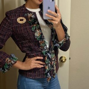 Gorgeous Authentic Dolce and Gabbana EUC Luxury Jacket with custom D&G Brooch